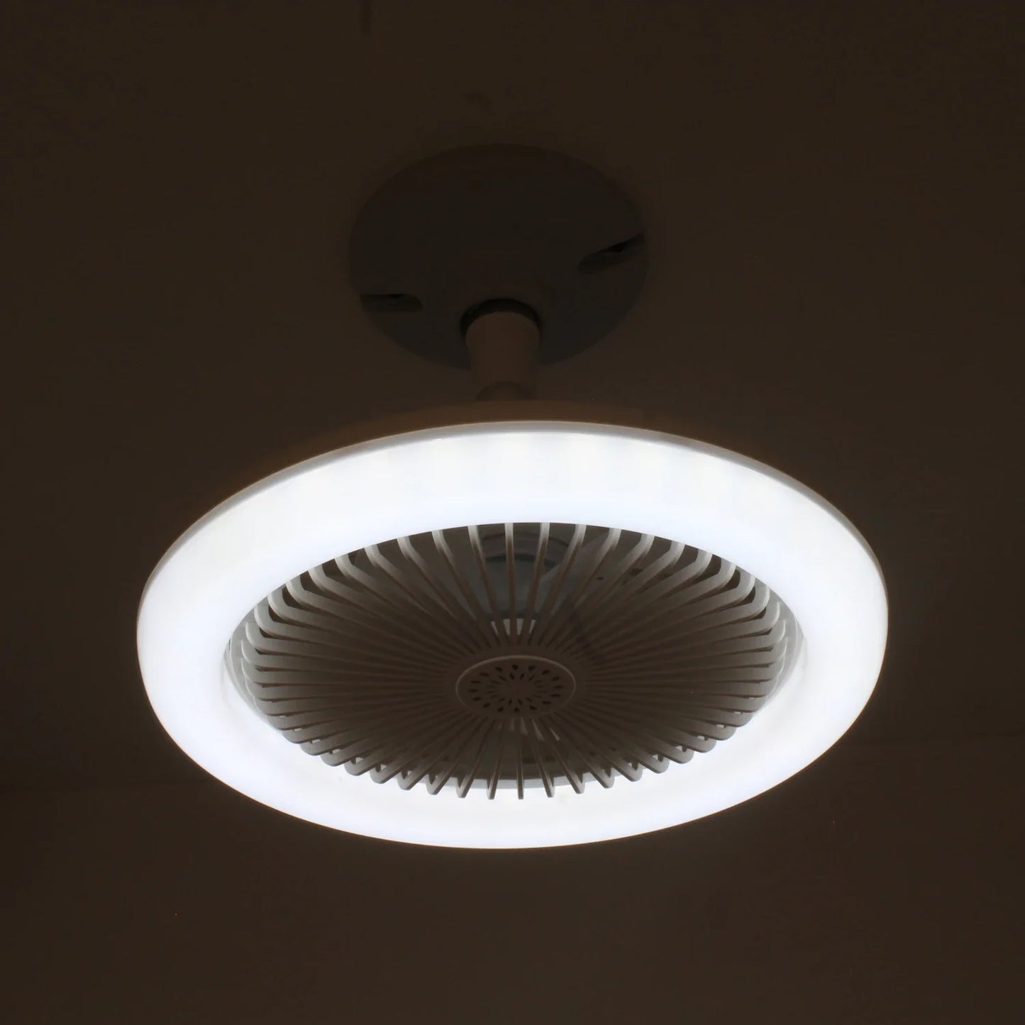 Lámpara con ventilador articulado GD-B162