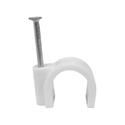 Grapa sujetacables curva blanca de plástico con clavo integrado para fijación segura