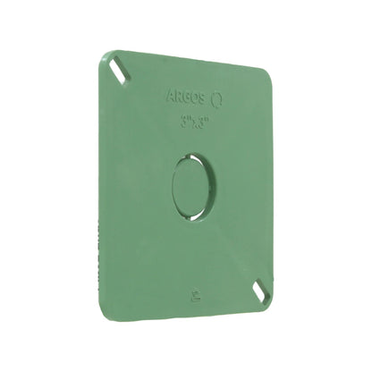 Tapa cuadrada verde Argos 3x3 pulgadas de PVC, con orificio central para caja eléctrica.