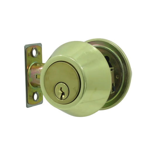 Chapa doble.,Construcción de acero inoxidable 304 con revestimiento multicapa para mayor durabilidad y resistencia a la corrosión.,Cuenta con llave en ambos lados.,El núcleo de bloqueo y el panel están integrados juntos, conveniente para instalar.,Tres llaves.,Latón brillante.
