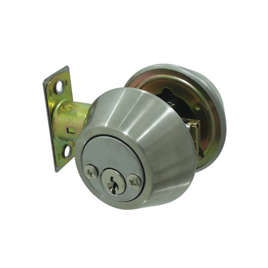 Chapa doble.,Construcción de acero inoxidable 304 con revestimiento multicapa para mayor durabilidad y resistencia a la corrosión.,Cuenta con llave en ambos lados.,El núcleo de bloqueo y el panel están integrados juntos, conveniente para instalar.,Tres llaves.