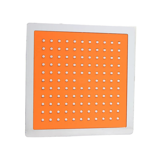 Regadera de lluvia cuadrada color naranja con marco cromado y boquillas antical para baño