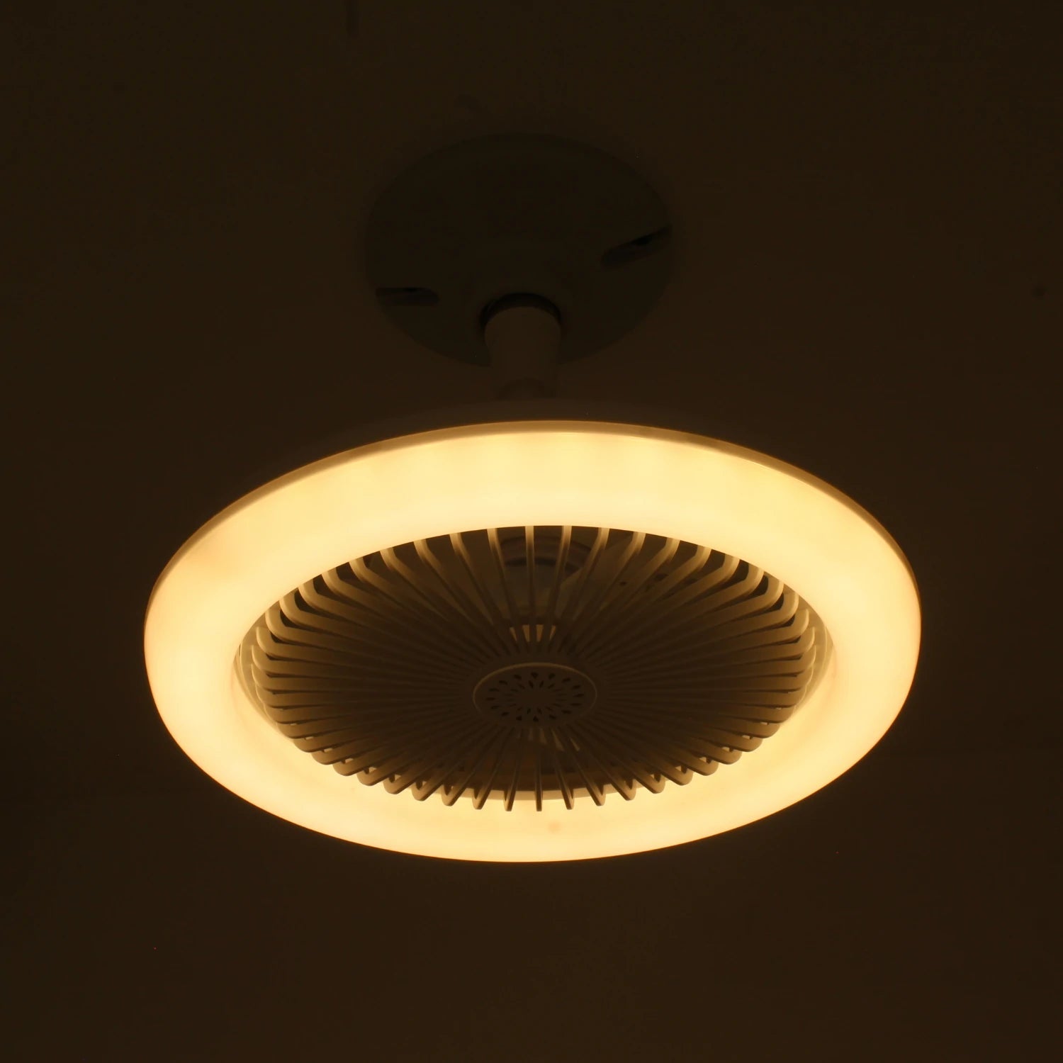 Lámpara de techo con ventilador integrado, luz LED cálida, diseño circular moderno para interior
