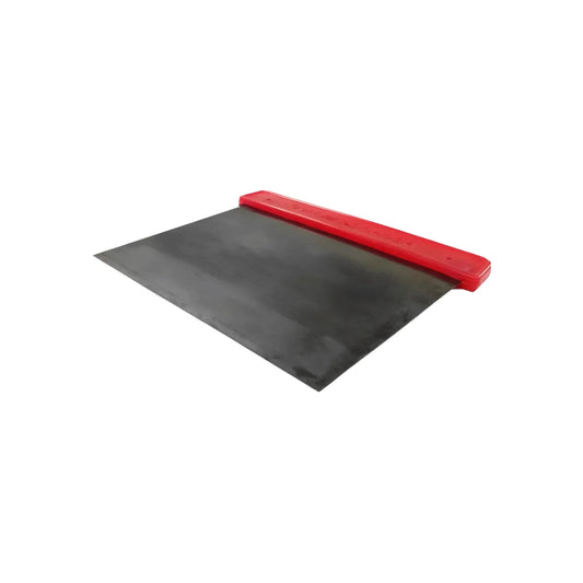 Lámina de acero.,Flexible.,Ideal para remover restos de pintura.,Mango de plástico que brinda protección y comodidad.