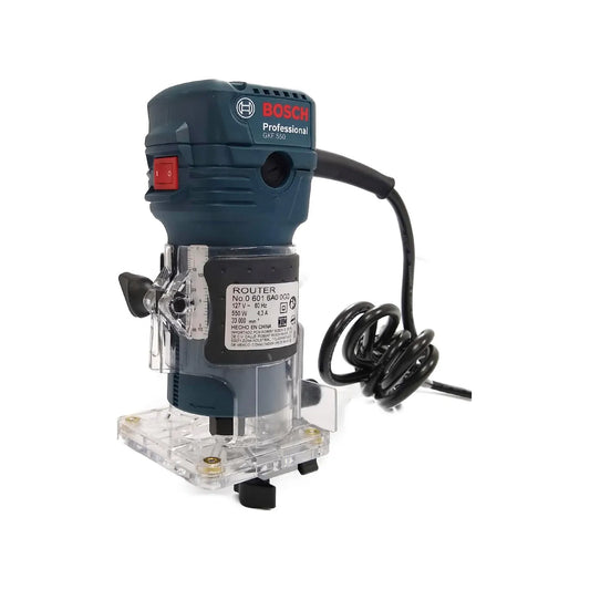 Potencia absorbida: 550 W,Velocidad de giro en vacío: 33,000 RPM,Enrasado rápido control.,Permanente y manejo cómodo.,Incluye tope paralelo rodillo de guía.