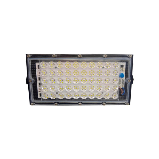 LEDS SMD de alta intensidad.,Reflector plano de 50 W,Voltaje 127 V 60 Hz,Ideal para uso exterior.