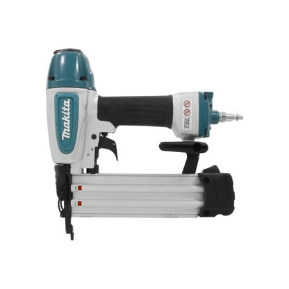Clavadora neumática Makita AF506