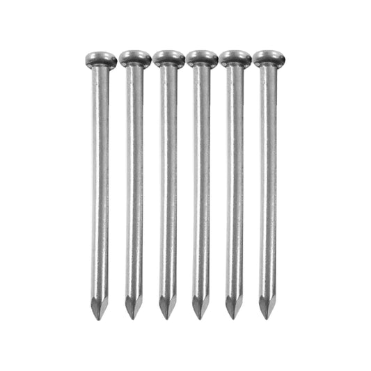 Seis clavos de acero galvanizado para madera 2 1/2" con cabeza redonda y punta diamante, acabado plateado.