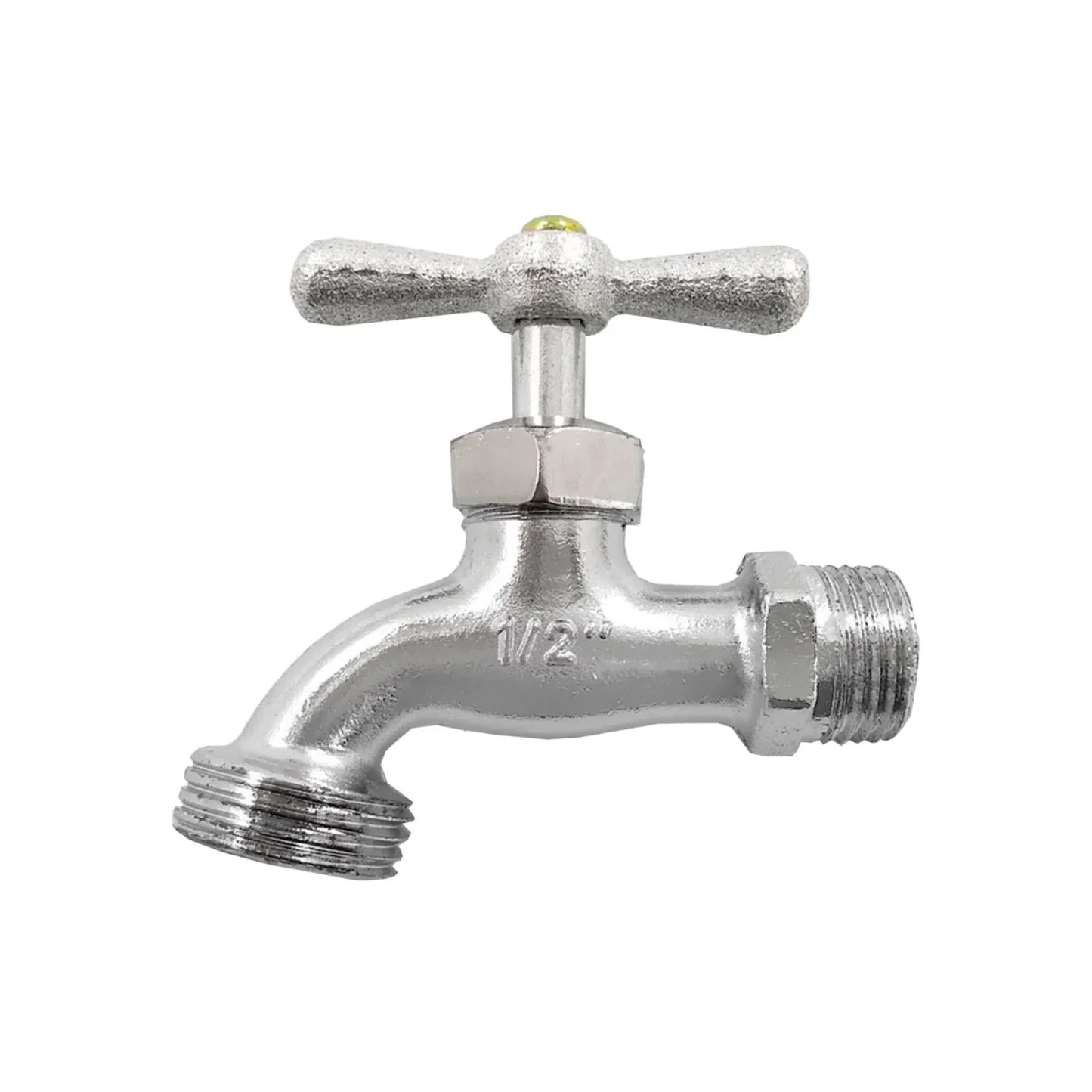 Fabricada en zamak.,Llave para jardín.,Acabado: Cromo.,Entrada 1/2",Salida 3/4"