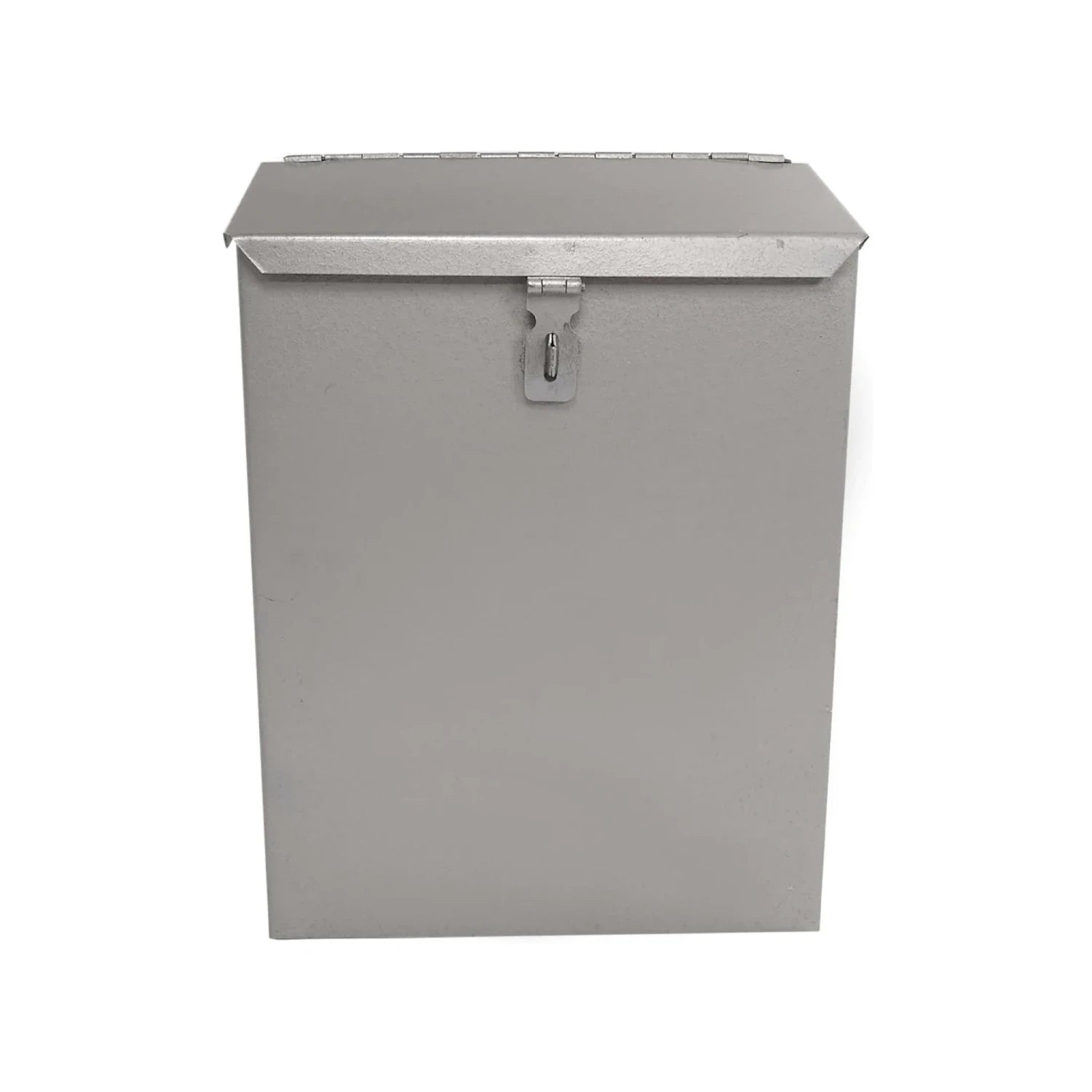 Buzón metálico gris reforzado con tapa inclinada y pestillo para candado, ideal para proteger correspondencia