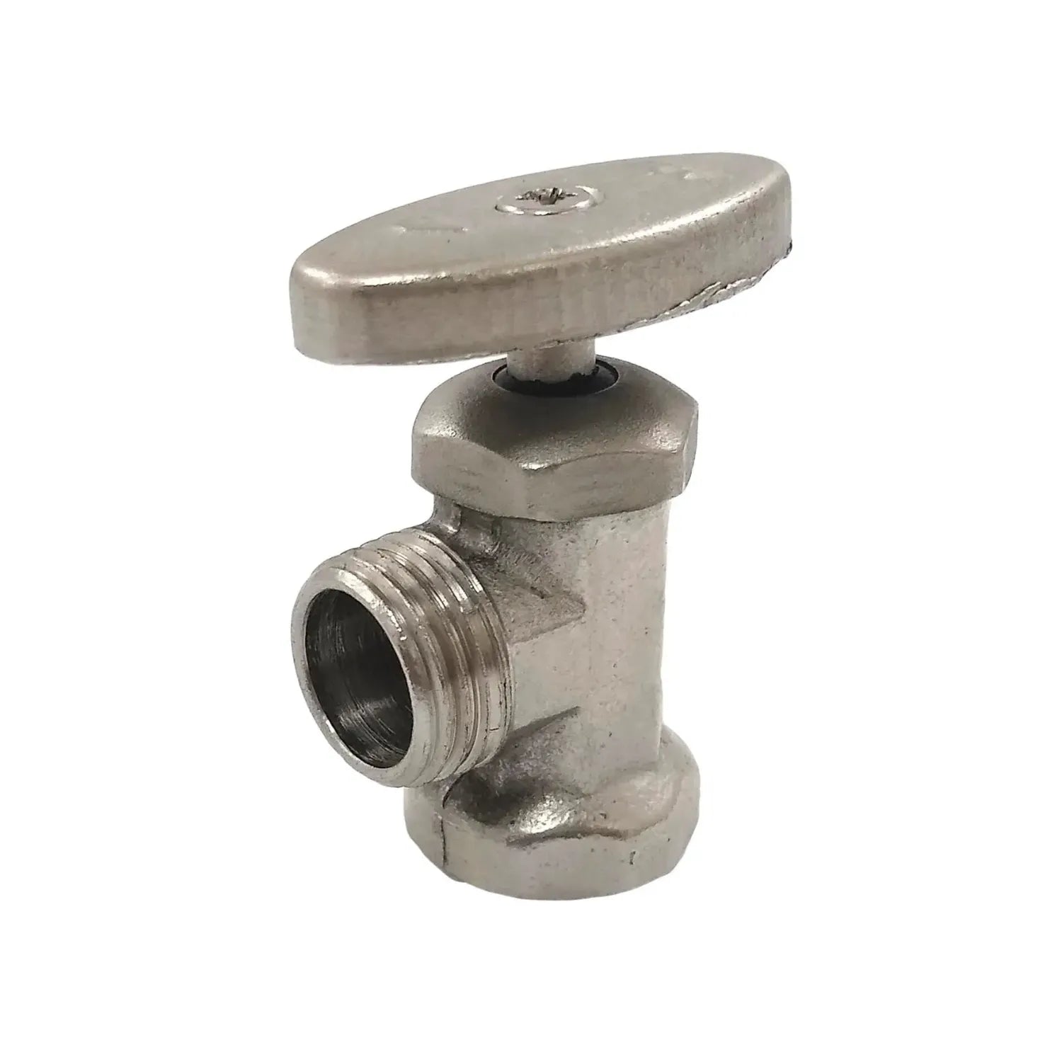 Llave de paso angular de metal cromado con maneta ovalada para control de flujo de agua en instalaciones de plomería