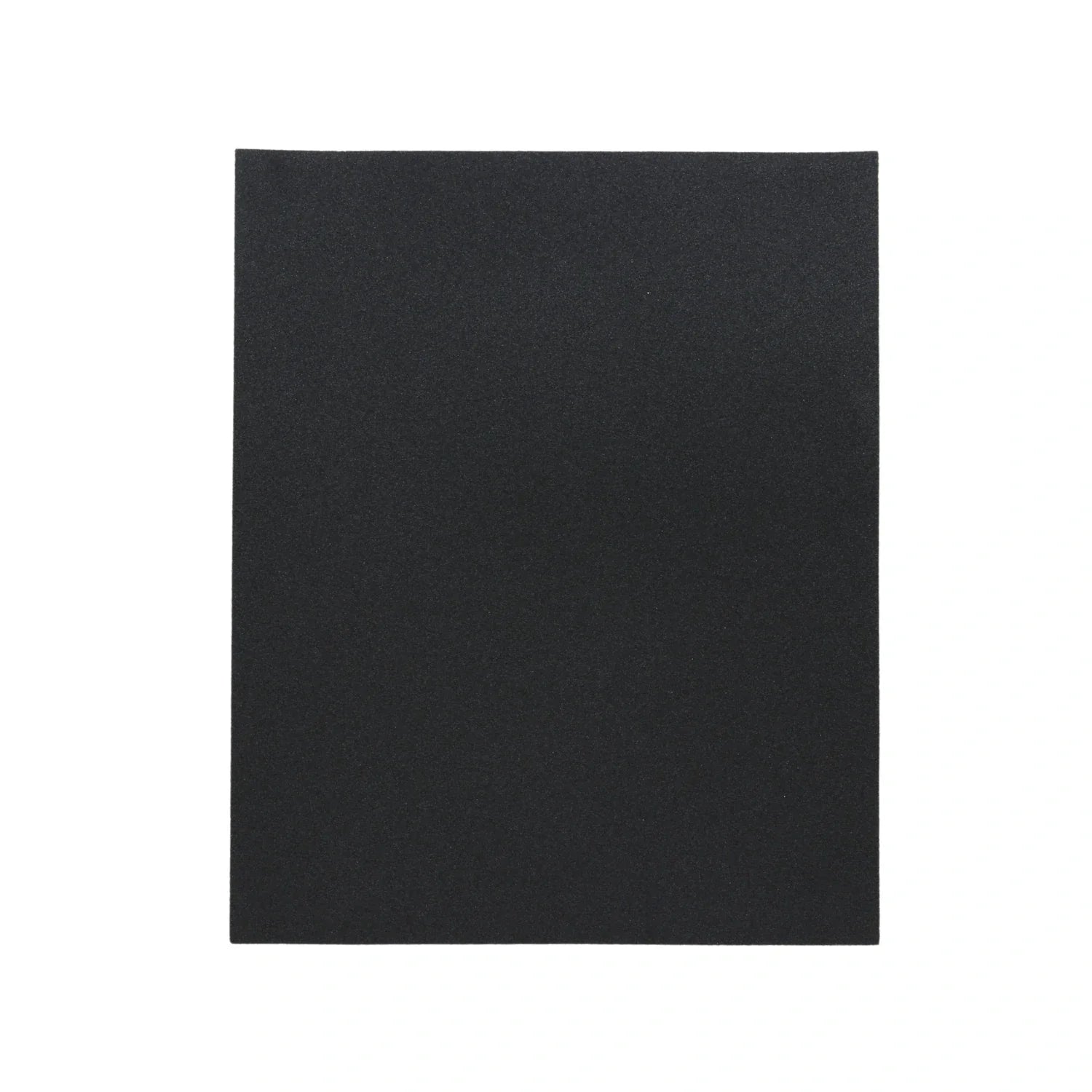 Fabricada en carburo de silicio.,Hoja impermeable de 9"x11" grano 150,Puede usarse en máquina o manualmente.,Para tratado en seco y con agua.