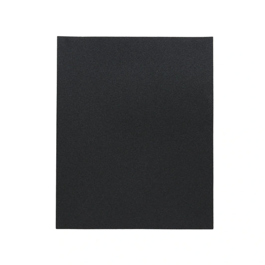 Fabricada en carburo de silicio.,Hoja impermeable de 9"x11" grano 150,Puede usarse en máquina o manualmente.,Para tratado en seco y con agua.