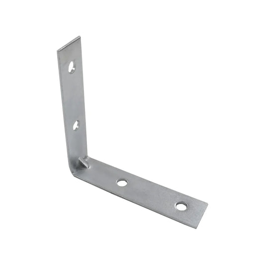 Fabricado en acero.,Esquinero de 75 mm acabado cromado.,Ideal para reforzar y sostener.,Ideal para soportar objetos pequeños medianos y grandes.