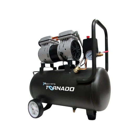 Libre de aceite.,Tiempo de llenado de 110 segundos.,Sistema silencioso de 70 decibeles.,1 HP de potencia.,24 litros.,Presión máxima de 116 PSI