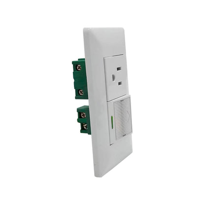 Placa blanca de pared con un contacto eléctrico y un apagador de luz con indicador LED