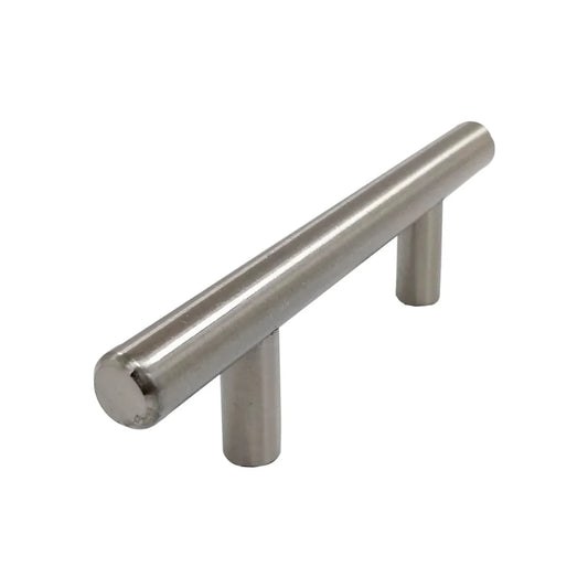 Acabado níquel satinado.,Jaladera para mueble.,Largo total: 124 mm,Centro a centro: 64 mm