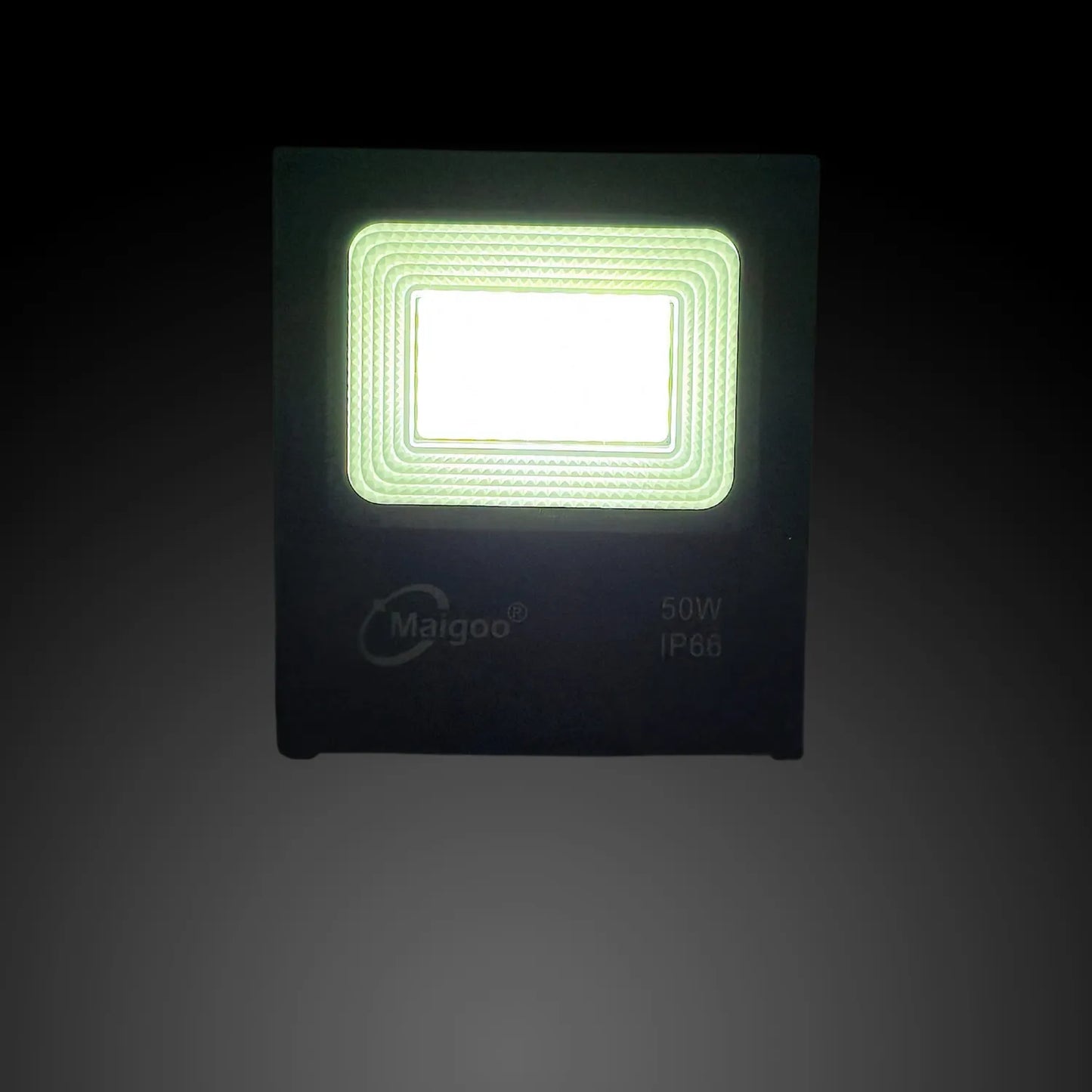 Reflector LED Maigoo 50W IP66 luz blanca brillante para exteriores y seguridad