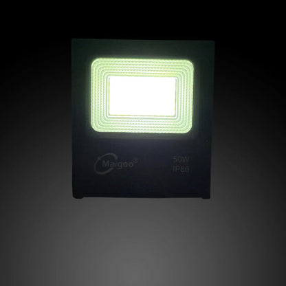 Reflector LED Maigoo 50W IP66 luz blanca brillante para exteriores y seguridad