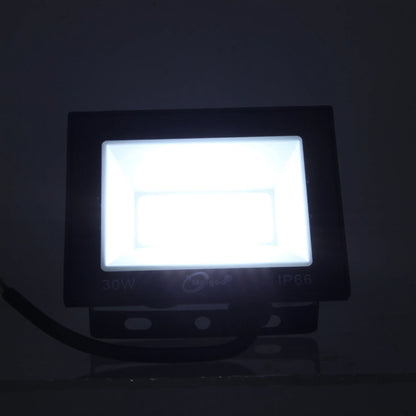 Reflector LED 30W Maigoo IP66 negro para exterior, iluminación brillante