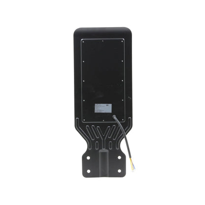 Lámpara urbana LED negra de 50W, vista posterior con disipador, para alumbrado público exterior.