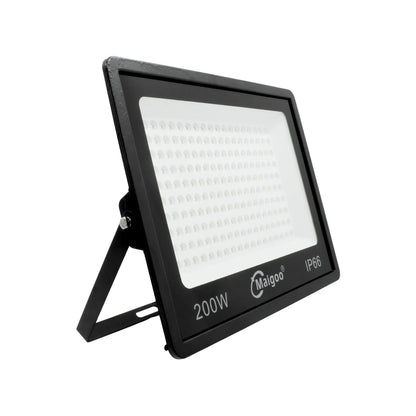 Reflector LED 200W Maigoo IP66 negro para iluminación exterior potente y resistente