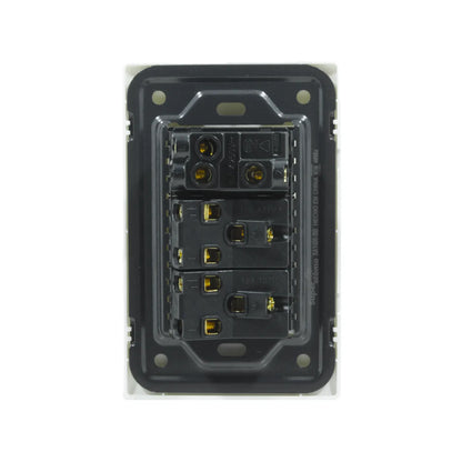 Placa eléctrica blanca Super átomo SA1406-BB, vista posterior de 1 apagador escalera y 2 contactos con bornes.