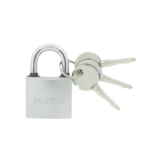 Alta resistencia al corte.,Cuerpo de hierro.,Gancho corto de 40 mm,Protección anticorrosión en gancho.,Llave tetra.