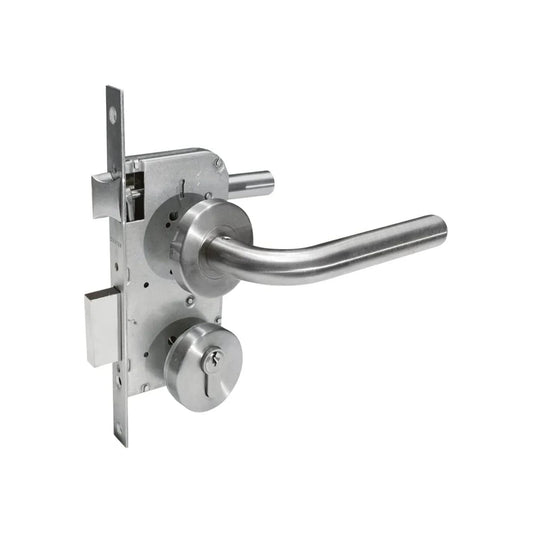 Chapa para recámara.,Reversible para puerta derecha o izquierda.,Para puertas de 35 a 45 mm de espesor.,Fabricado de  zamak y acero.,Acabado acero inoxidable.,Cilindro perfil europeo de 60 mm,Incluye 3 llaves estándar.