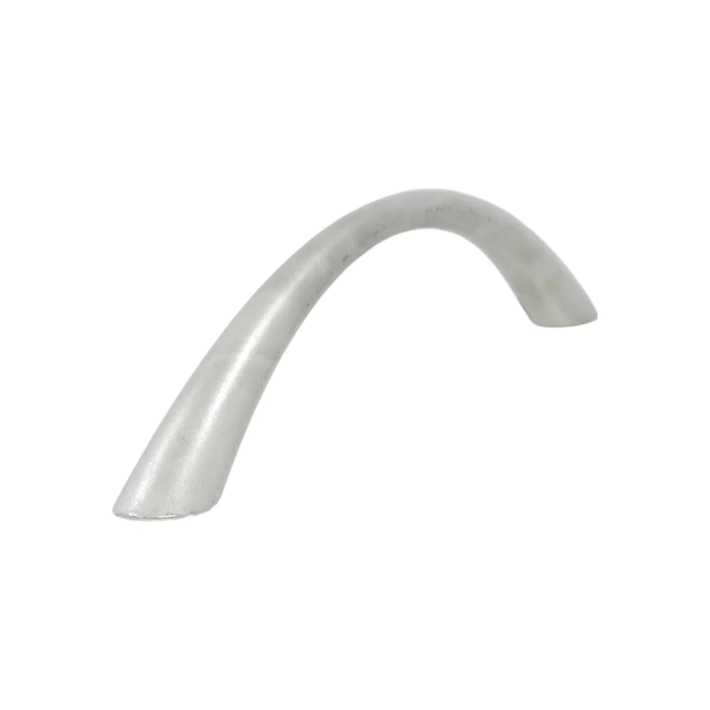 Información Técnica., Material: Zamac., Tipo de jaladera: Puente., Medida de centro a centro: 128 mm, Longitud total: 144 mm, Altura: 24 mm, Ideal para muebles de hogar y oficina., Acabado: Níquel Satinado.