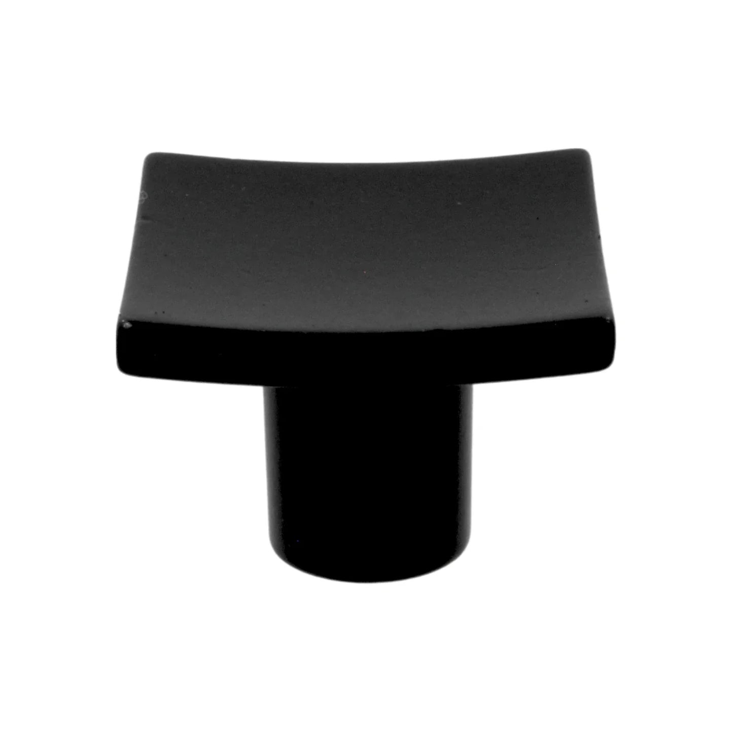 Información Técnica., Material: Zamac., Tipo de jaladera: Botón., Diámetro: 26.7, Altura: 19.6 mm, Ideal para muebles de hogar y oficina., Acabado: Negra.