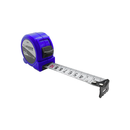 Flexómetro Veker de 5.5 metros x 25 mm azul con seguro y punta metálica para construcción y medición precisa.