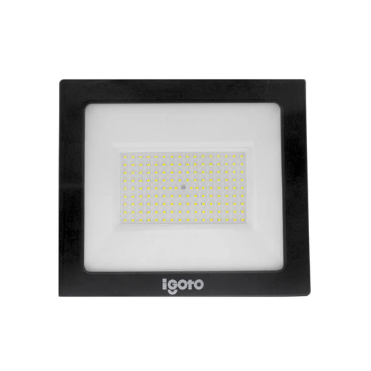 Reflector LED Igoto de 100W luz fría, con marco negro, resistente al agua IP65 para exteriores.