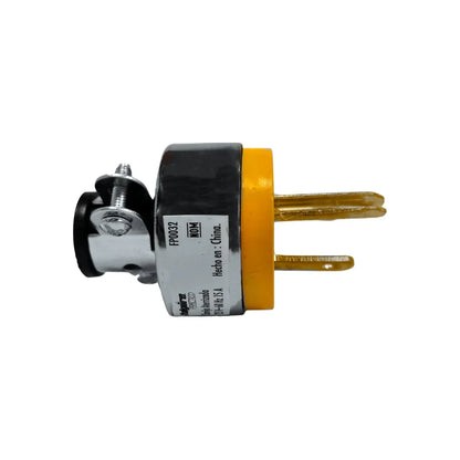 Clavija industrial aterrizada León FM311-1
