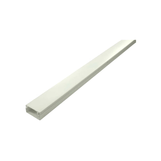 Fabricada en PVC,2 metros de largo.,Medida 20x10 de 1 sola vía.,Cuenta con clips internos de alta resistencia para fácil instalación.